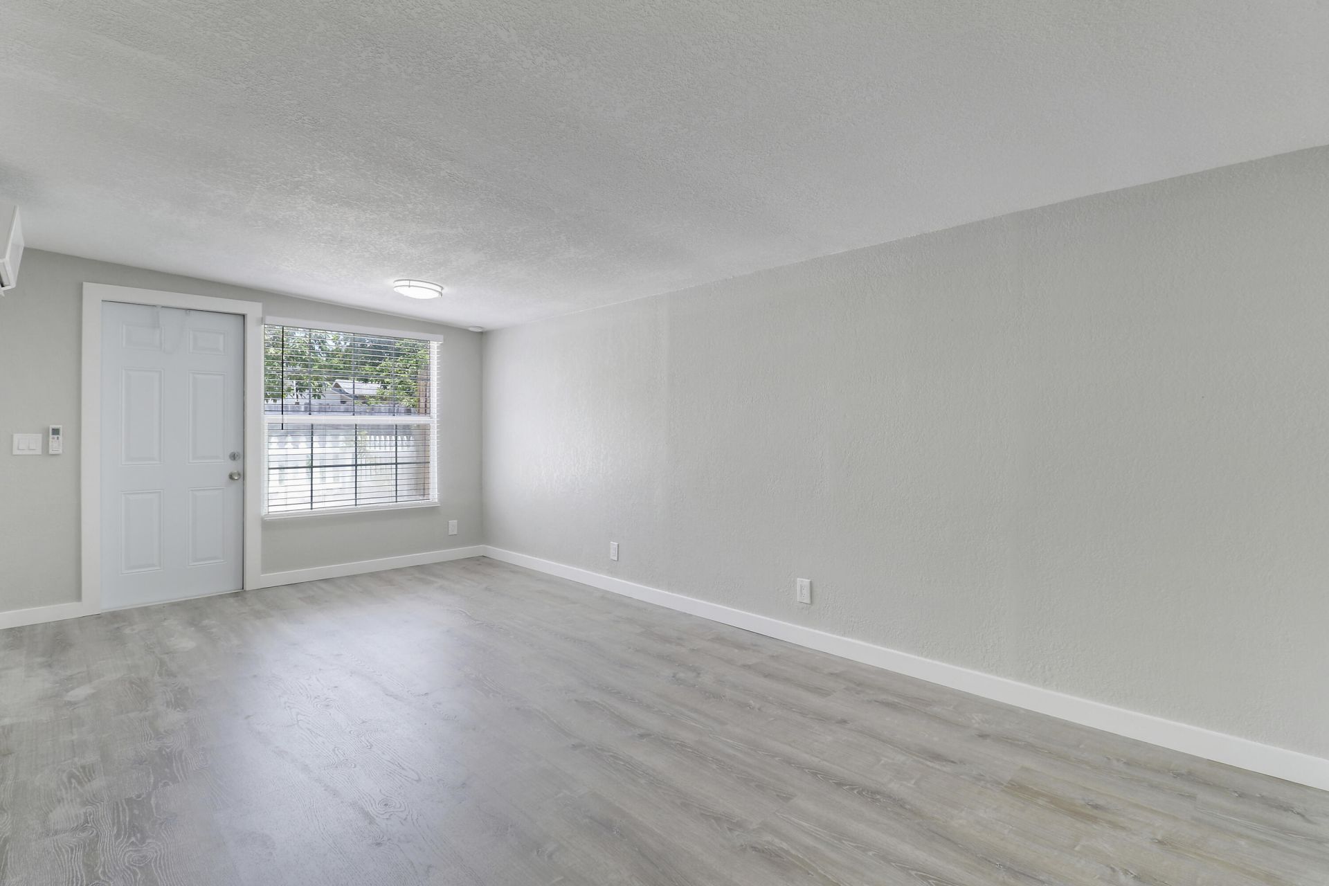 711 4th Avenue S, Unit 709, Lake Worth Beach, FL 33460 Photo