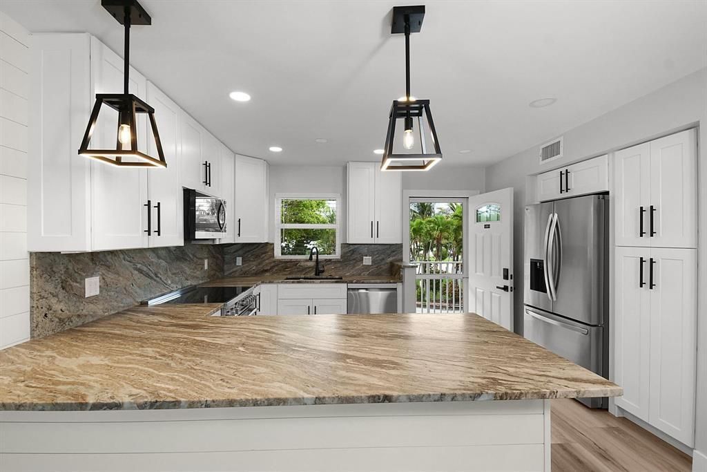 200 N El Mar Drive, Unit B202, Jensen Beach, FL 34957 Photo