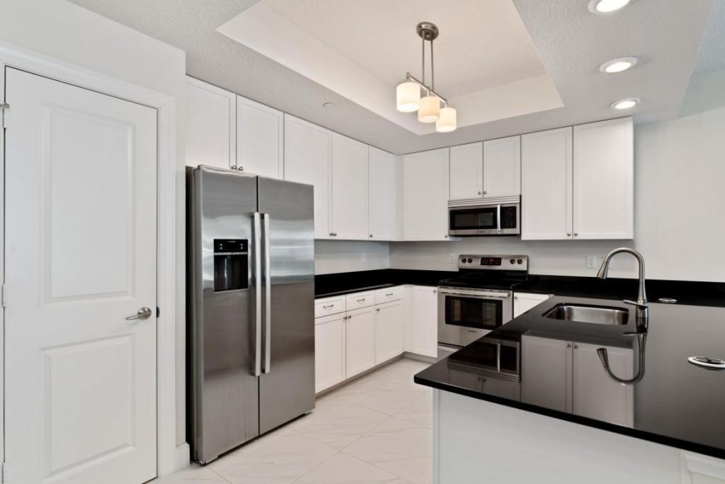 312 Bay Colony Drive N, Unit 312, Juno Beach, FL 33408 Photo
