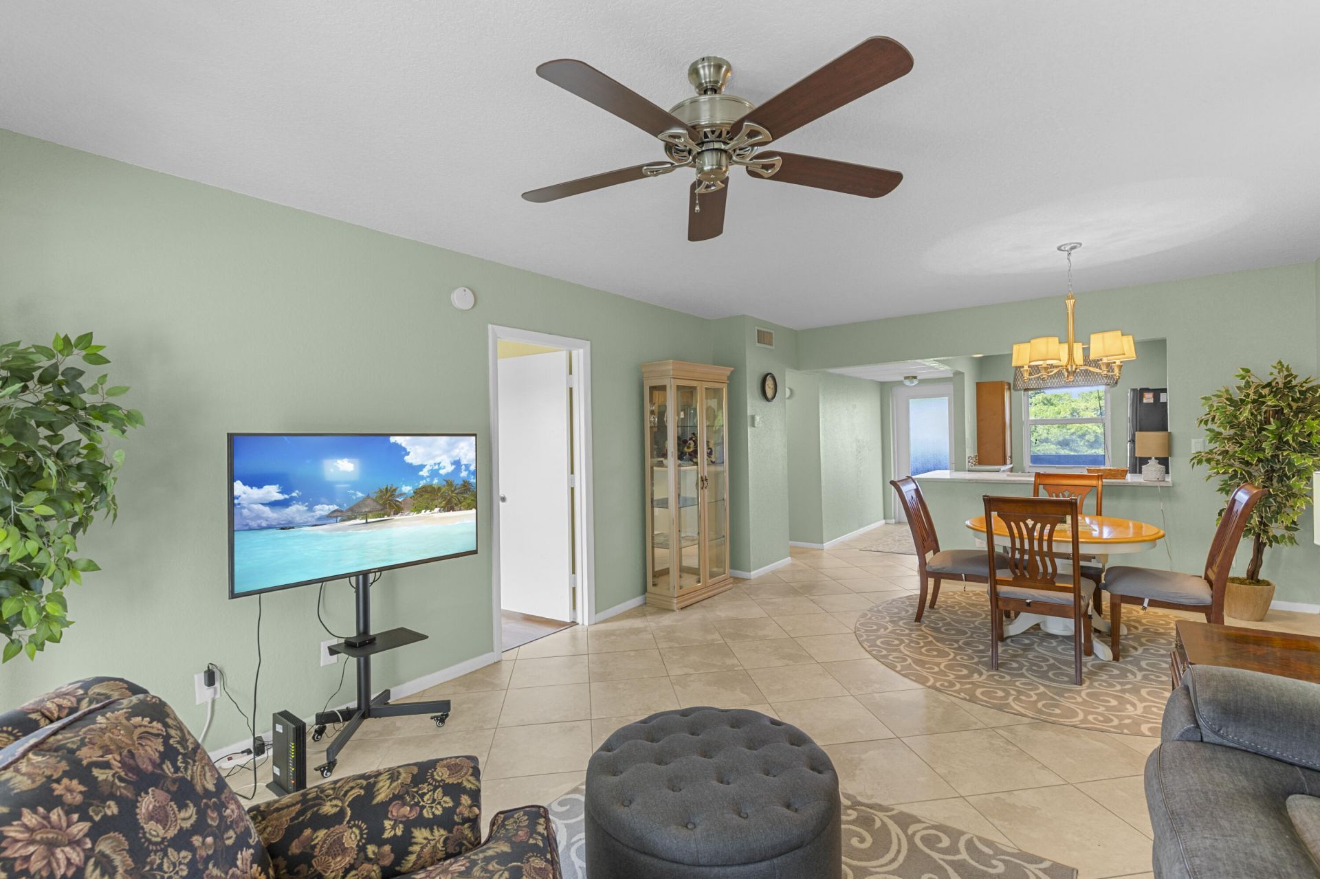 7797 Golf Cir Drive, Unit 303, Margate, FL 33063 Photo