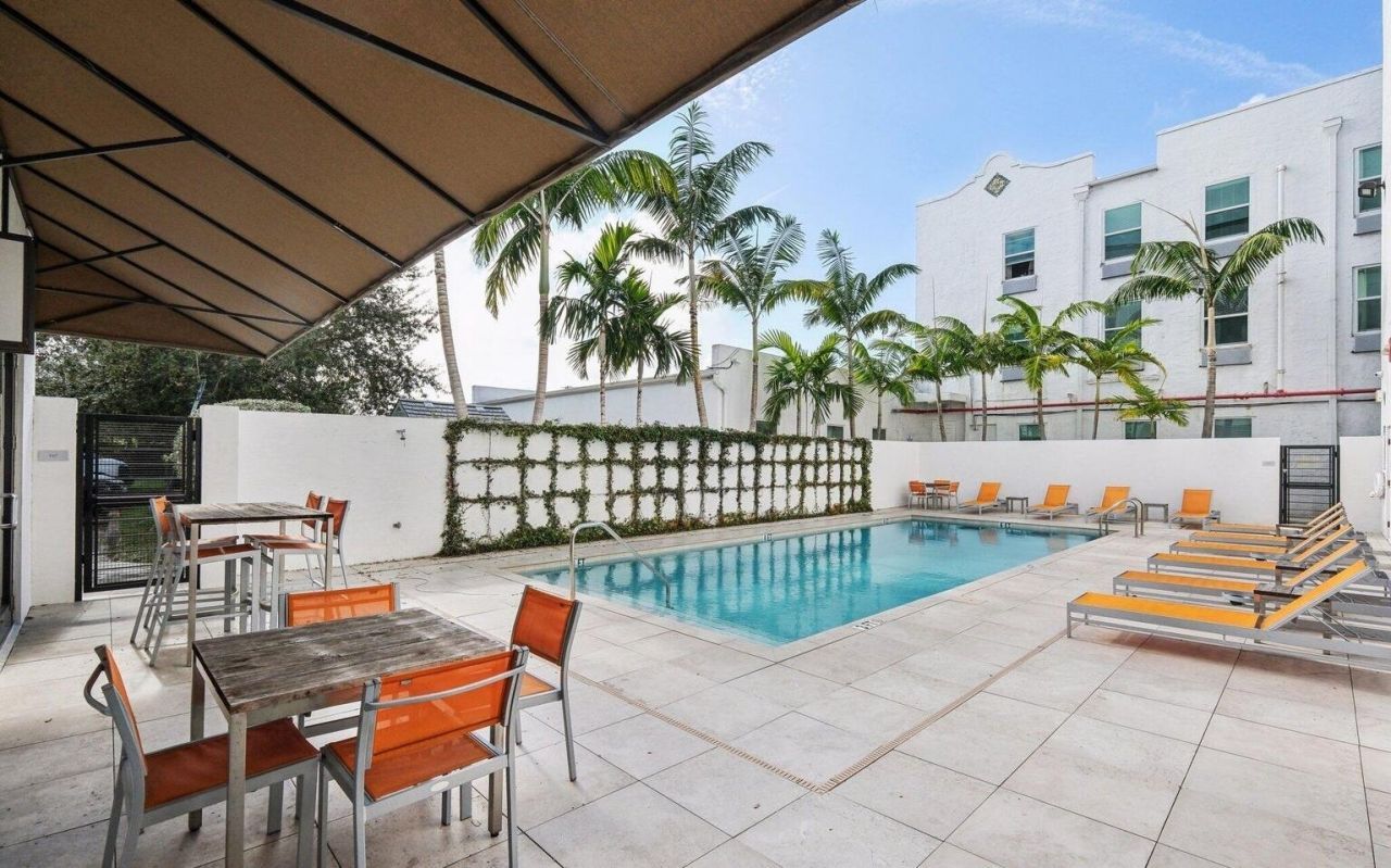 312 23rd Street, Unit 405, West Palm Beach, FL 33407 Photo