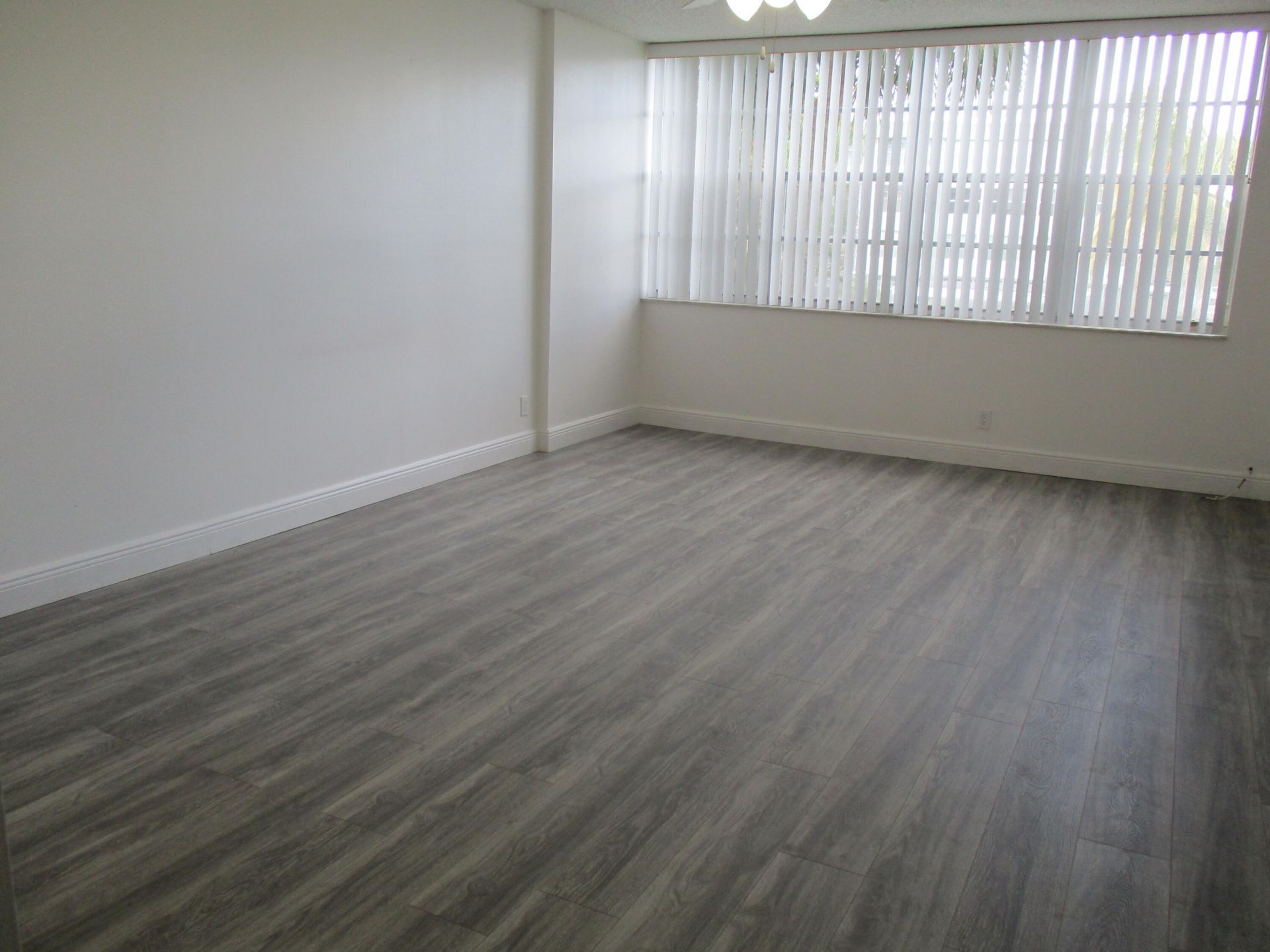 2761 Taft Street, Unit 207, Hollywood, FL 33020 Photo