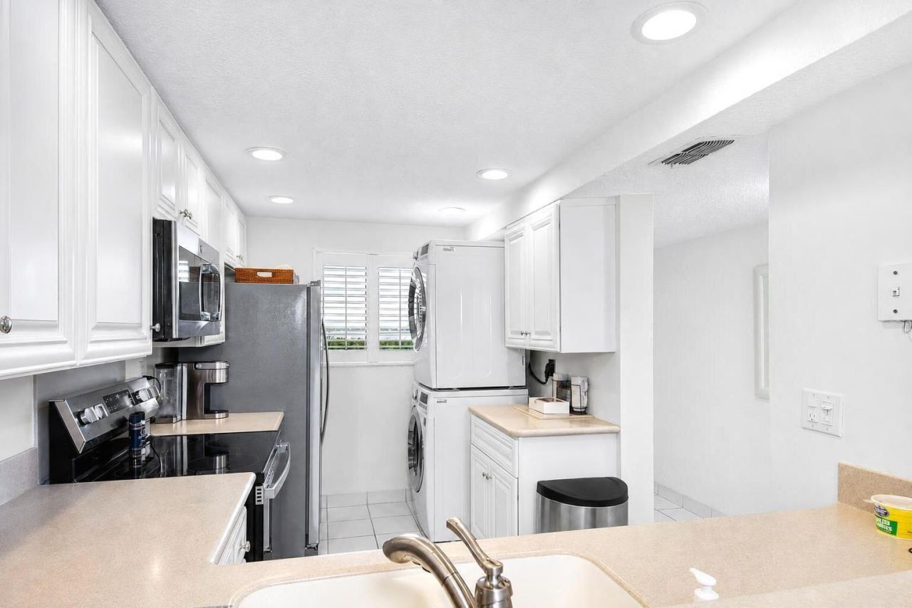 10152 S Ocean Drive, Unit 718B, Jensen Beach, FL 34957 Photo