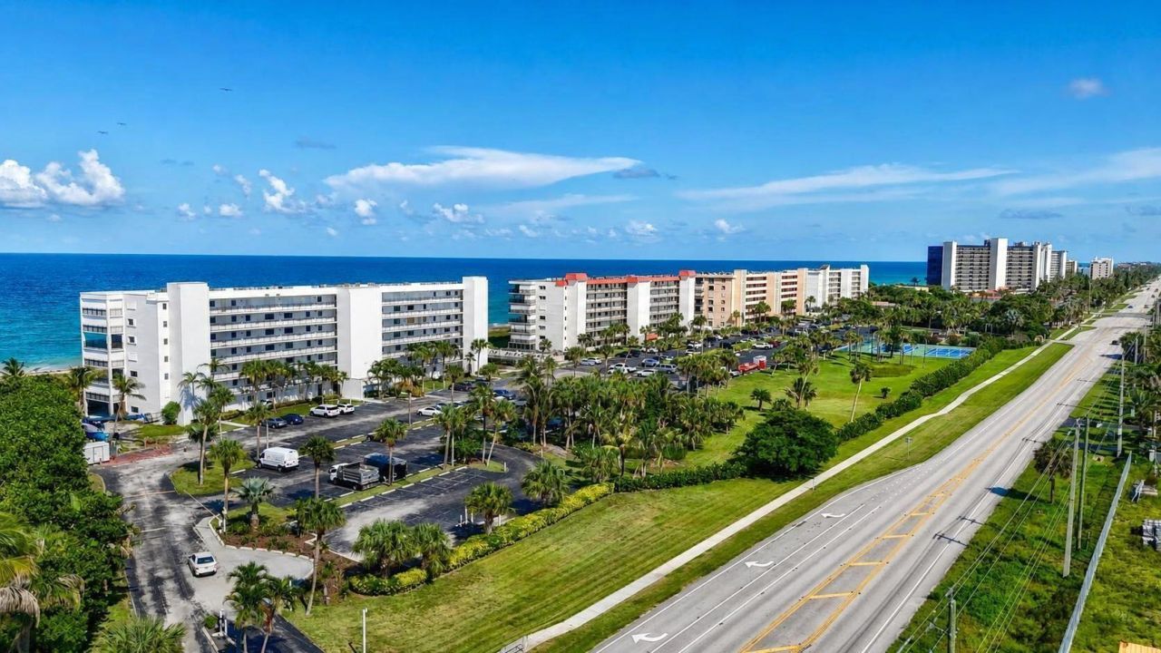 10152 S Ocean Drive, Unit 718B, Jensen Beach, FL 34957 Photo