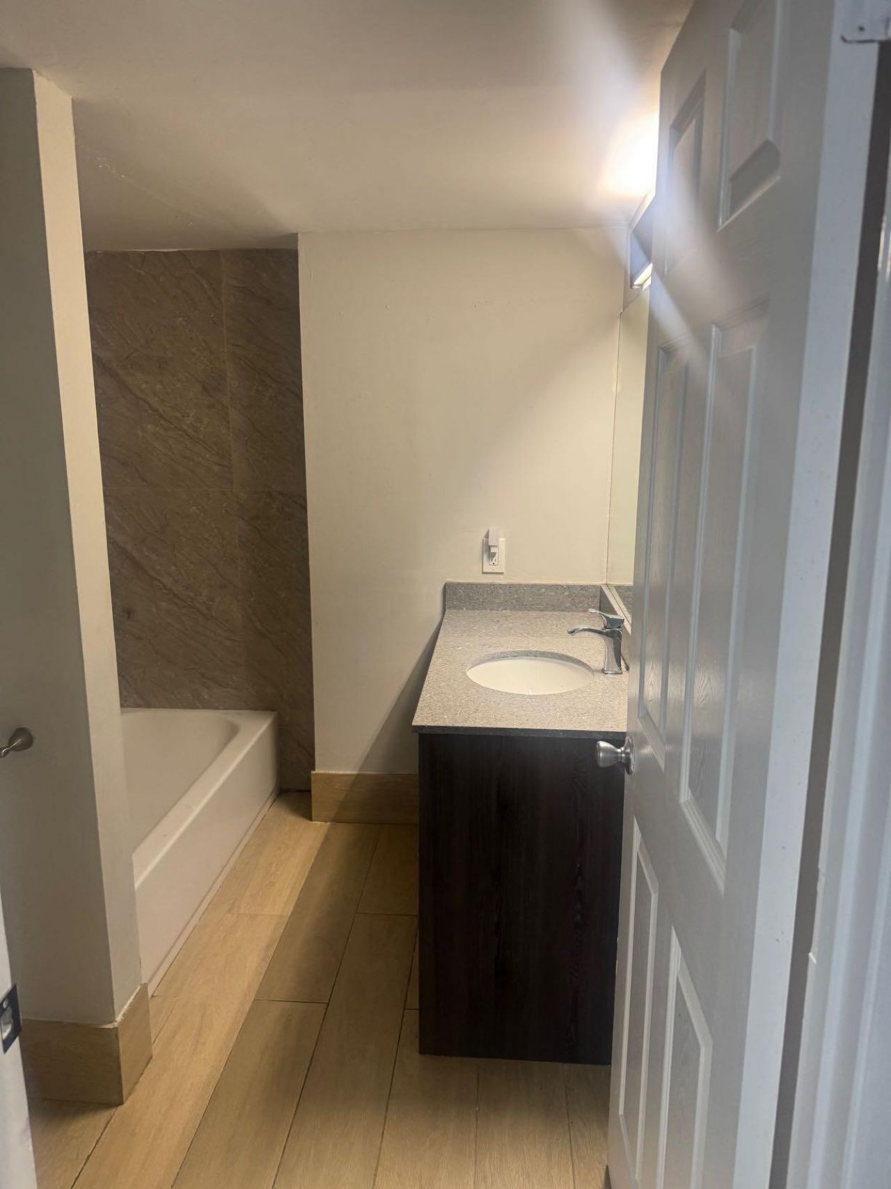 4885 Lake Arjaro Drive, Unit 4819, West Palm Beach, FL 33407 Photo
