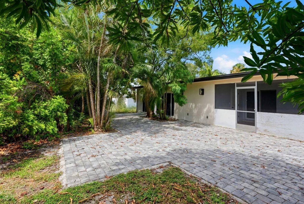 2999 NE 2nd Avenue, Boca Raton, FL 33431 Photo