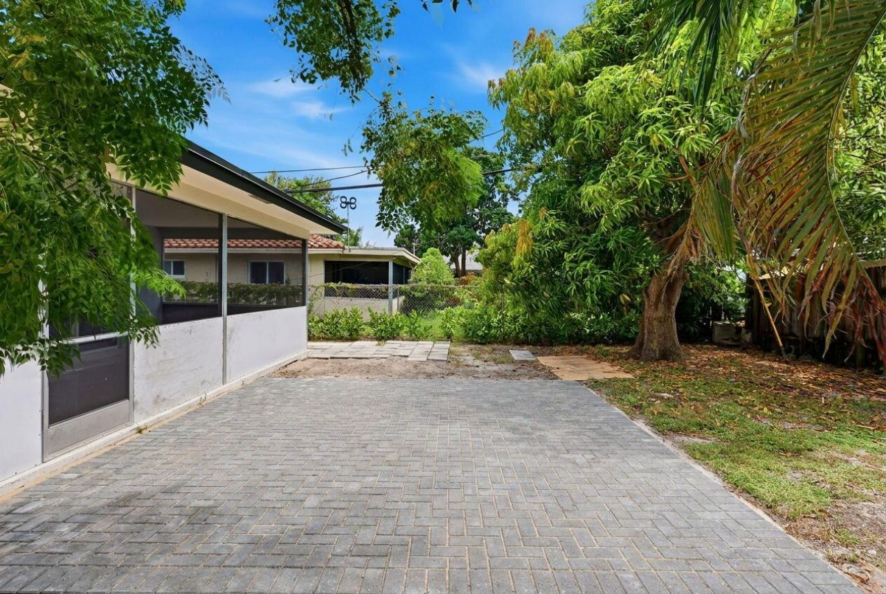 2999 NE 2nd Avenue, Boca Raton, FL 33431 Photo