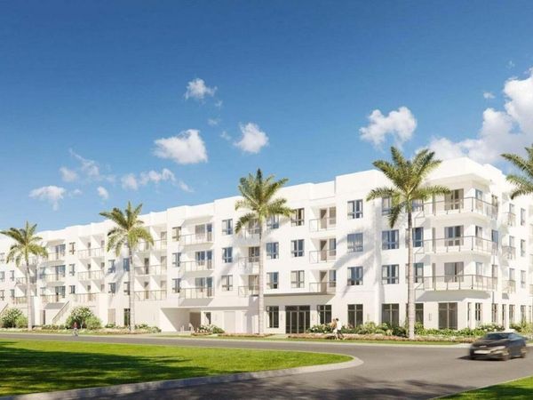 2121 BROWARD Avenue, Unit 321, West Palm Beach, FL 33407