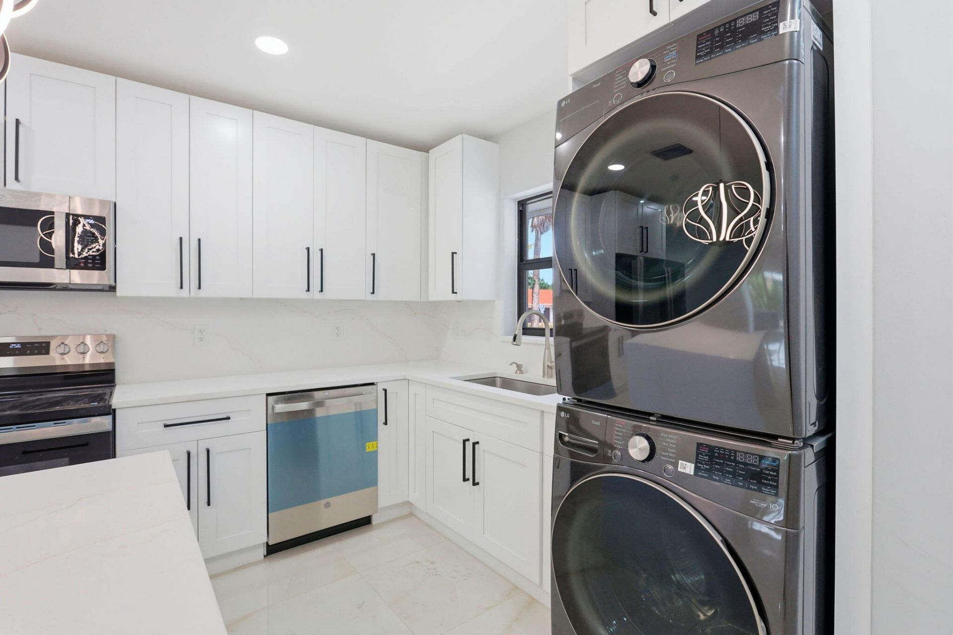 2975 NE 2nd Avenue, Boca Raton, FL 33431 Photo