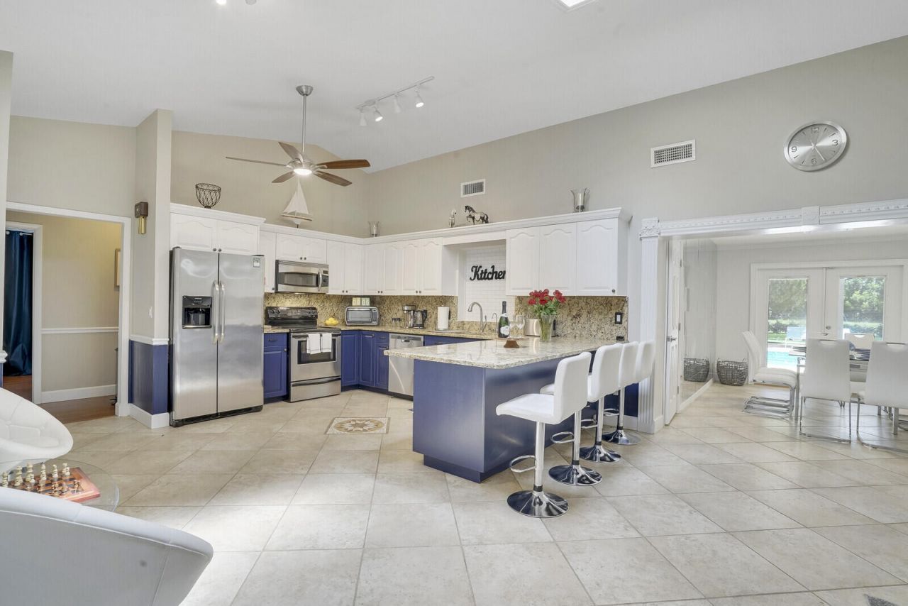 166 Old Country Road S, Wellington, FL 33414 Photo