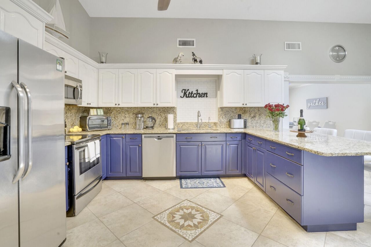166 Old Country Road S, Wellington, FL 33414 Photo