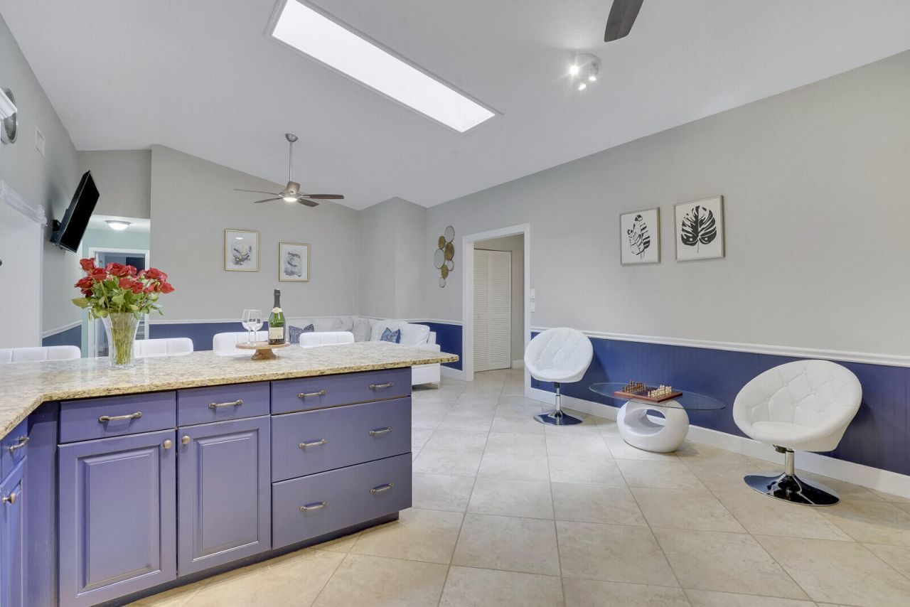 166 Old Country Road S, Wellington, FL 33414 Photo