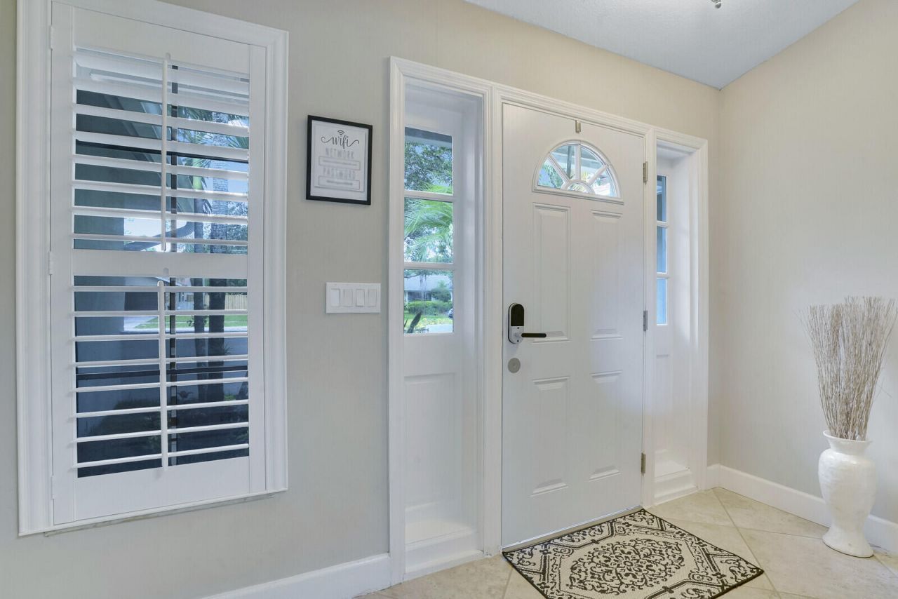 166 Old Country Road S, Wellington, FL 33414 Photo