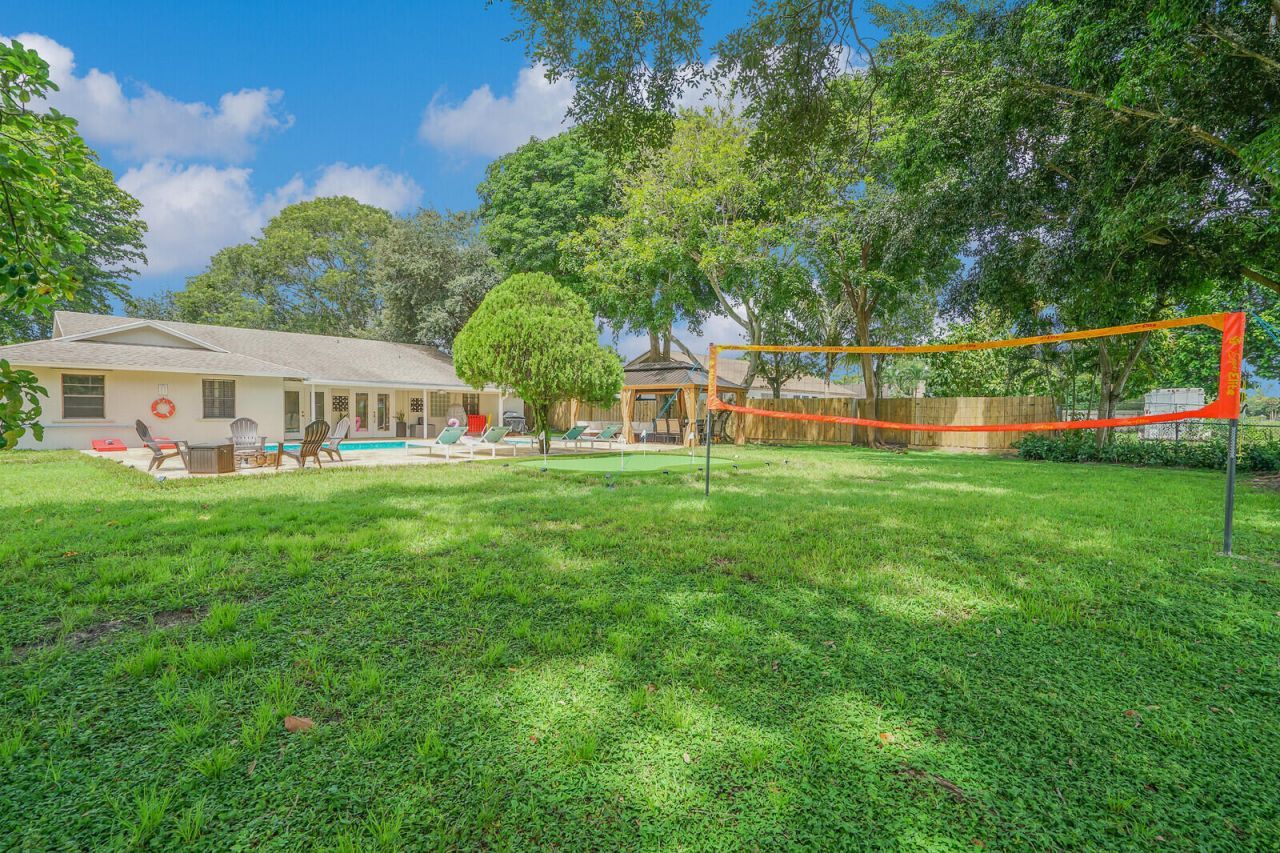 166 Old Country Road S, Wellington, FL 33414 Photo