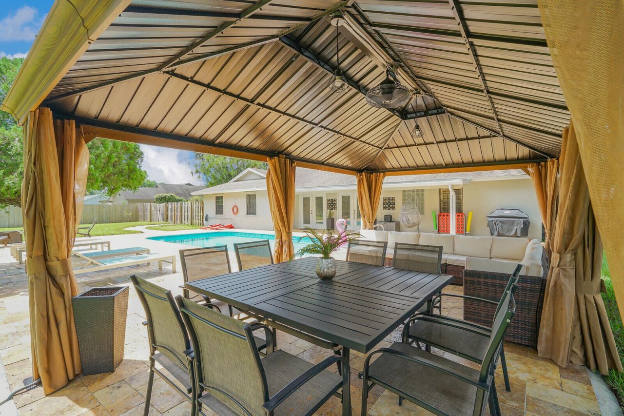 166 Old Country Road S, Wellington, FL 33414 Photo