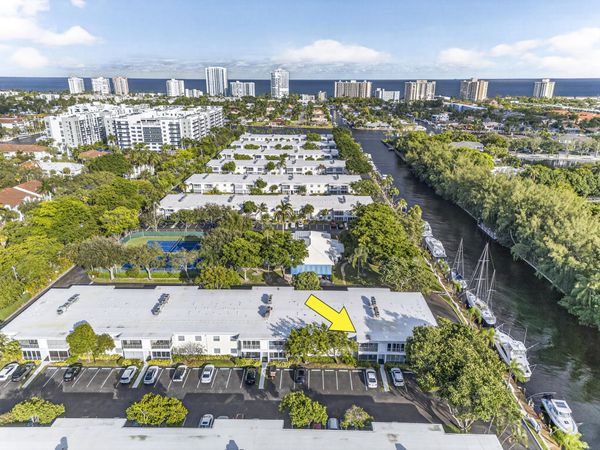 6417 BAY CLUB Drive, Unit 3, Fort Lauderdale, FL 33308