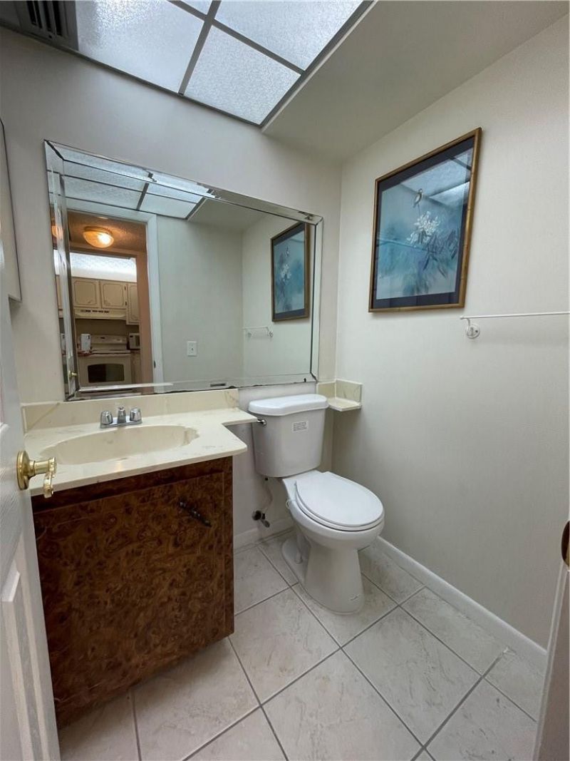 9233 SW 8th Street, Unit 220, Boca Raton, FL 33428 Photo