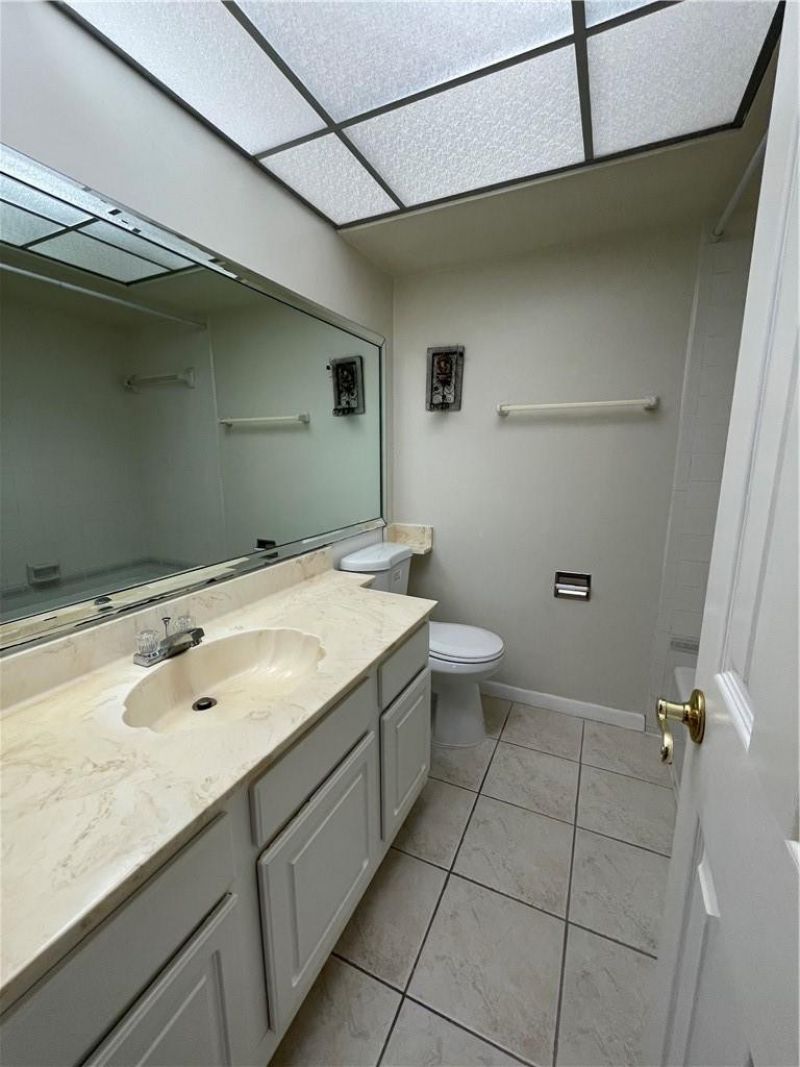 9233 SW 8th Street, Unit 220, Boca Raton, FL 33428 Photo