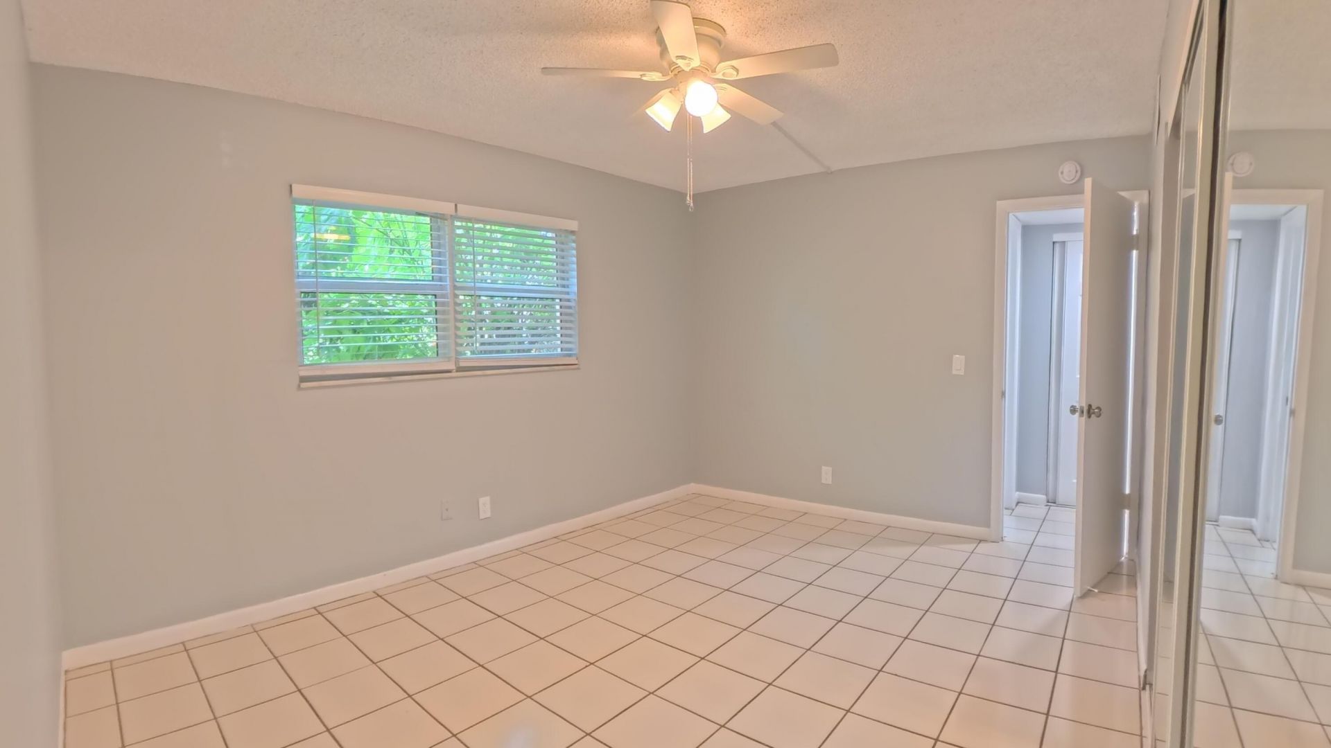 2301 SE 4th Street, Unit 3, Boynton Beach, FL 33435 Photo