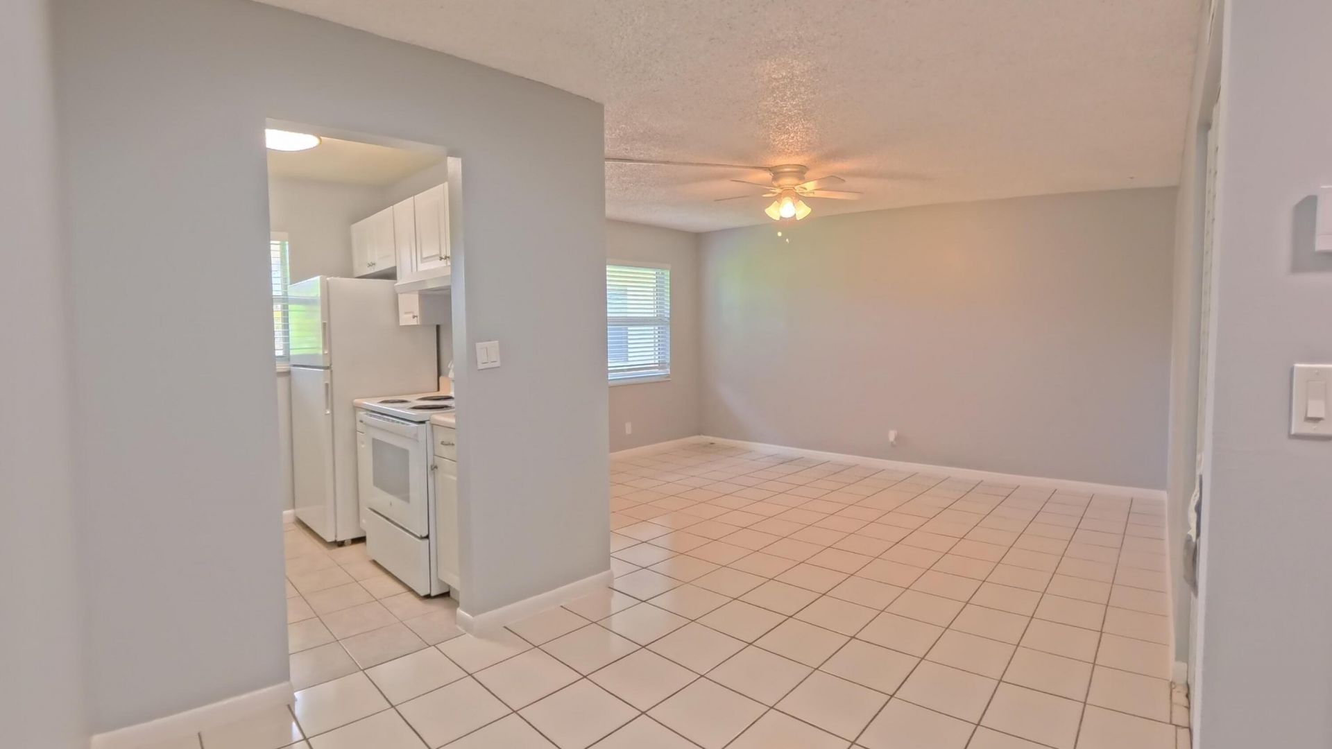 2301 SE 4th Street, Unit 3, Boynton Beach, FL 33435 Photo