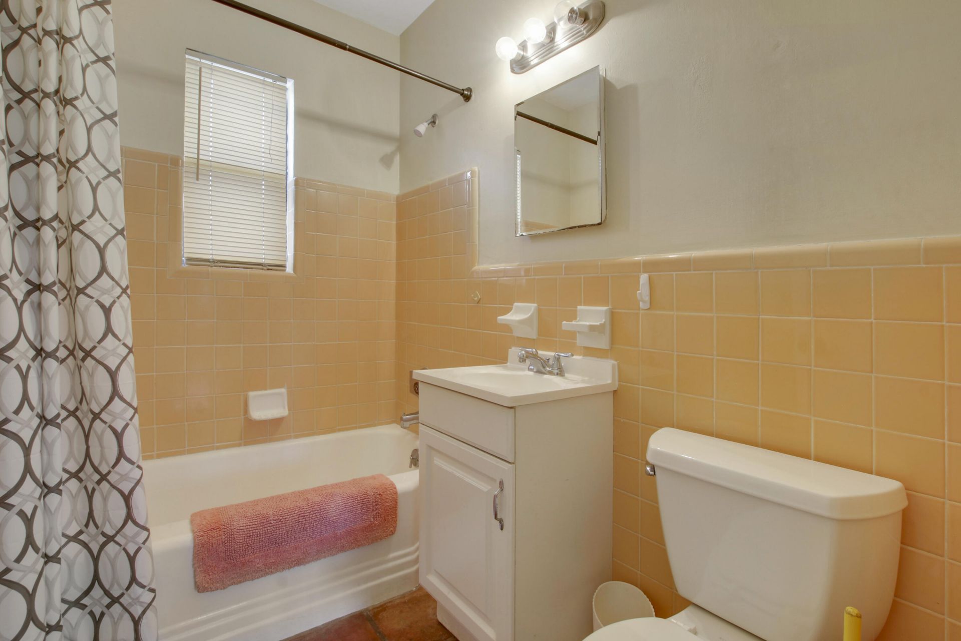 101 Inlet Way, Unit 2, West Palm Beach, FL 33404 Photo
