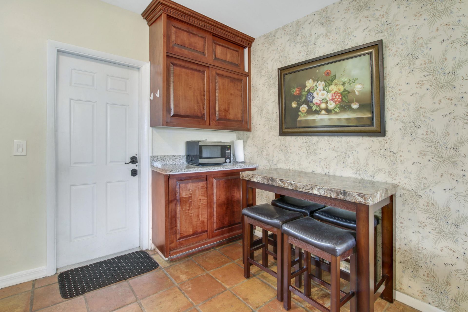 101 Inlet Way, Unit 2, West Palm Beach, FL 33404 Photo