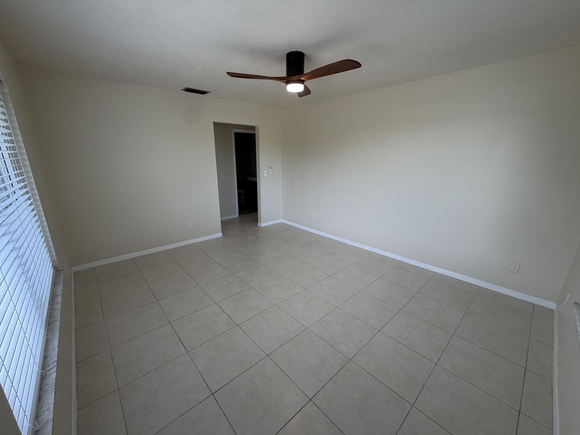 1180 Carlton Court, Unit 207B, Fort Pierce, FL 34949 Photo