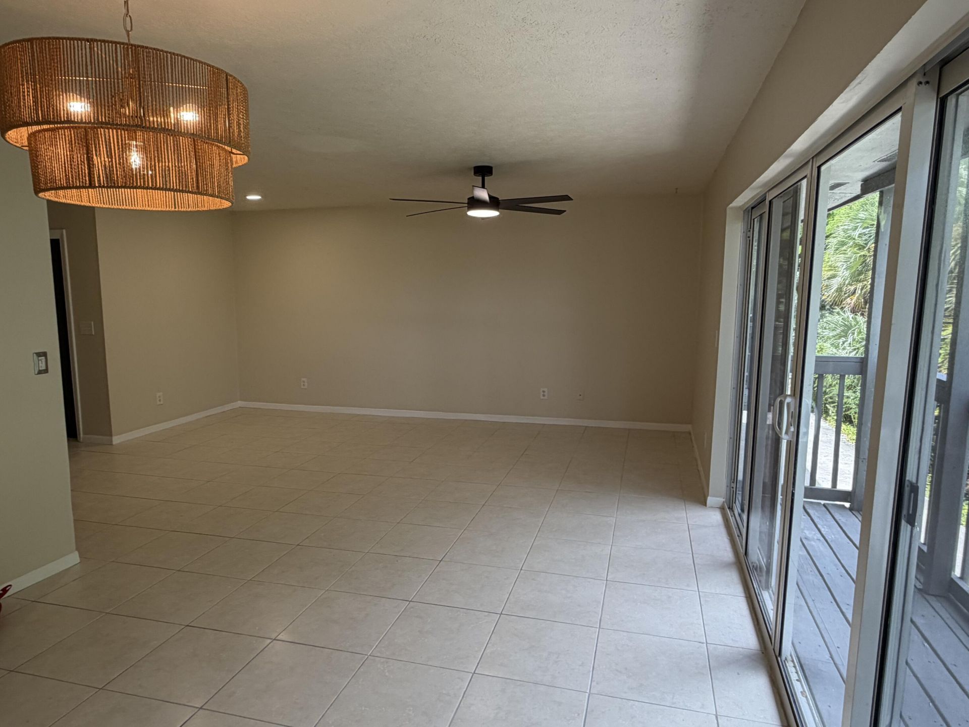 1180 Carlton Court, Unit 207B, Fort Pierce, FL 34949 Photo