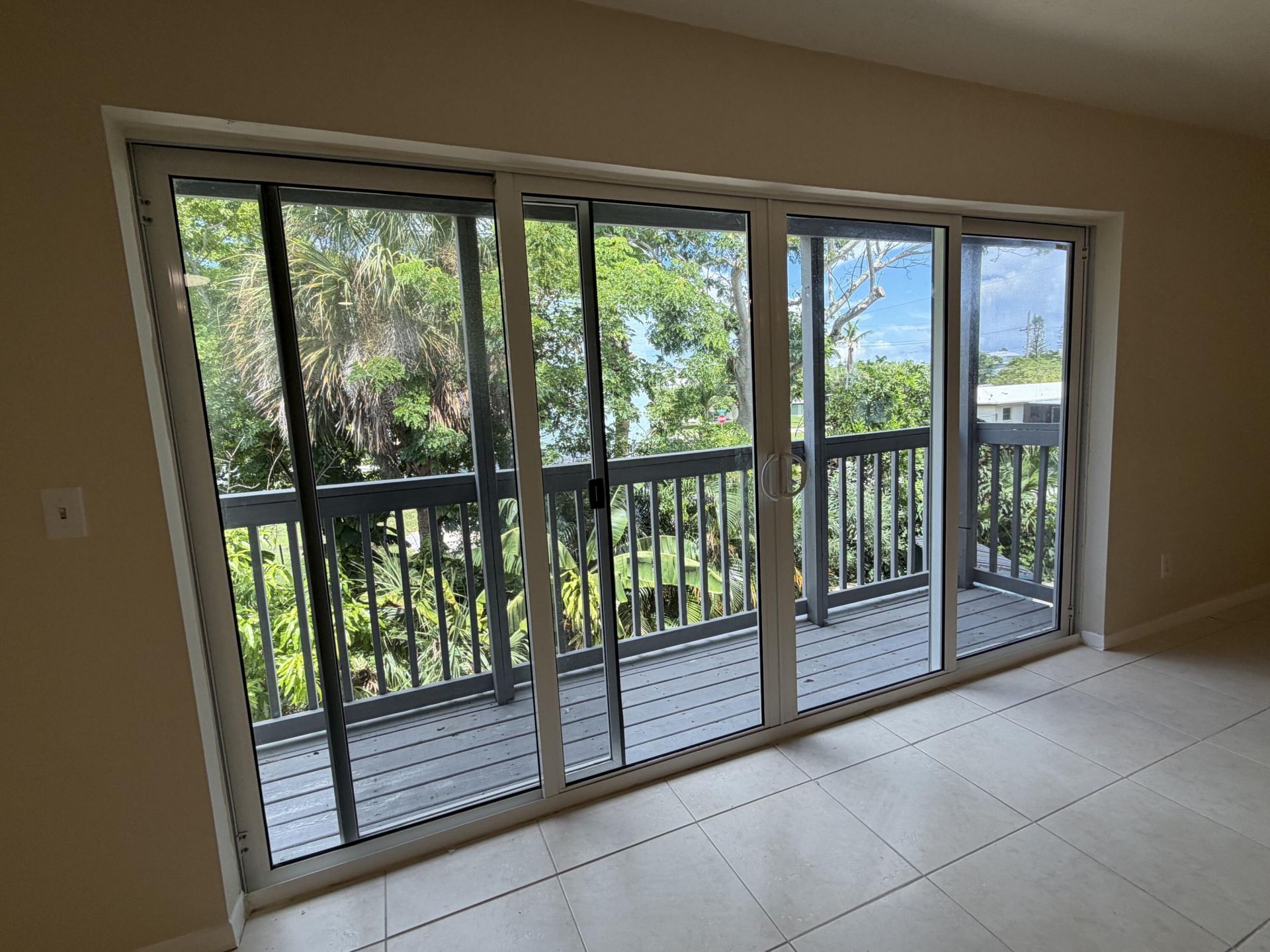 1180 Carlton Court, Unit 207B, Fort Pierce, FL 34949 Photo