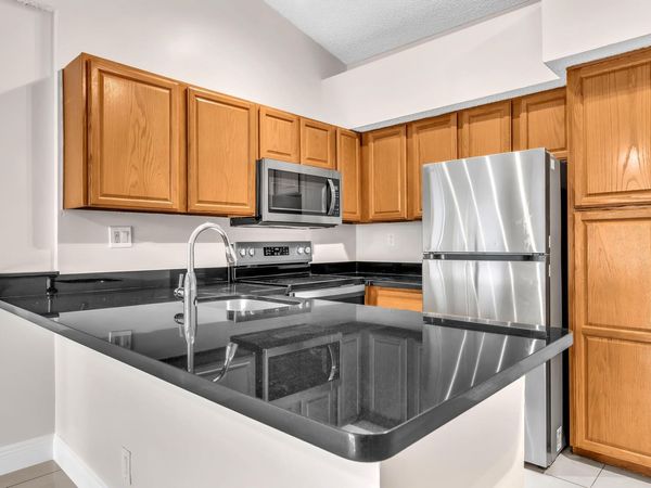 601 LYONS Road, Unit 7201, Coconut Creek, FL 33063