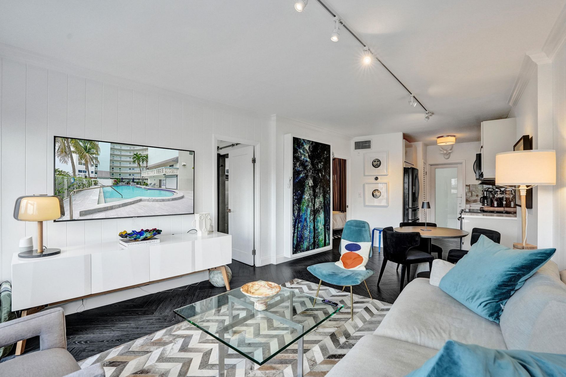 3250 NE 28th Street, Unit 306, Fort Lauderdale, FL 33308 Photo