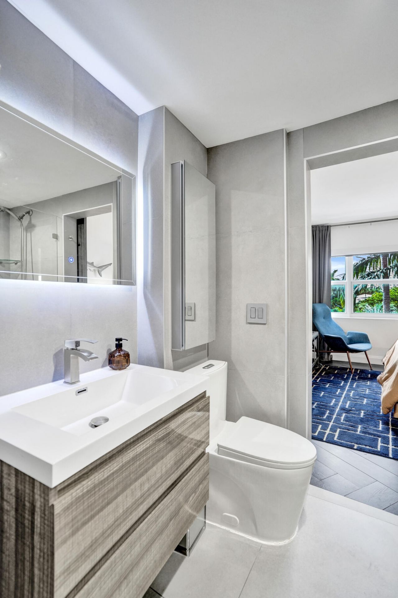 3250 NE 28th Street, Unit 306, Fort Lauderdale, FL 33308 Photo
