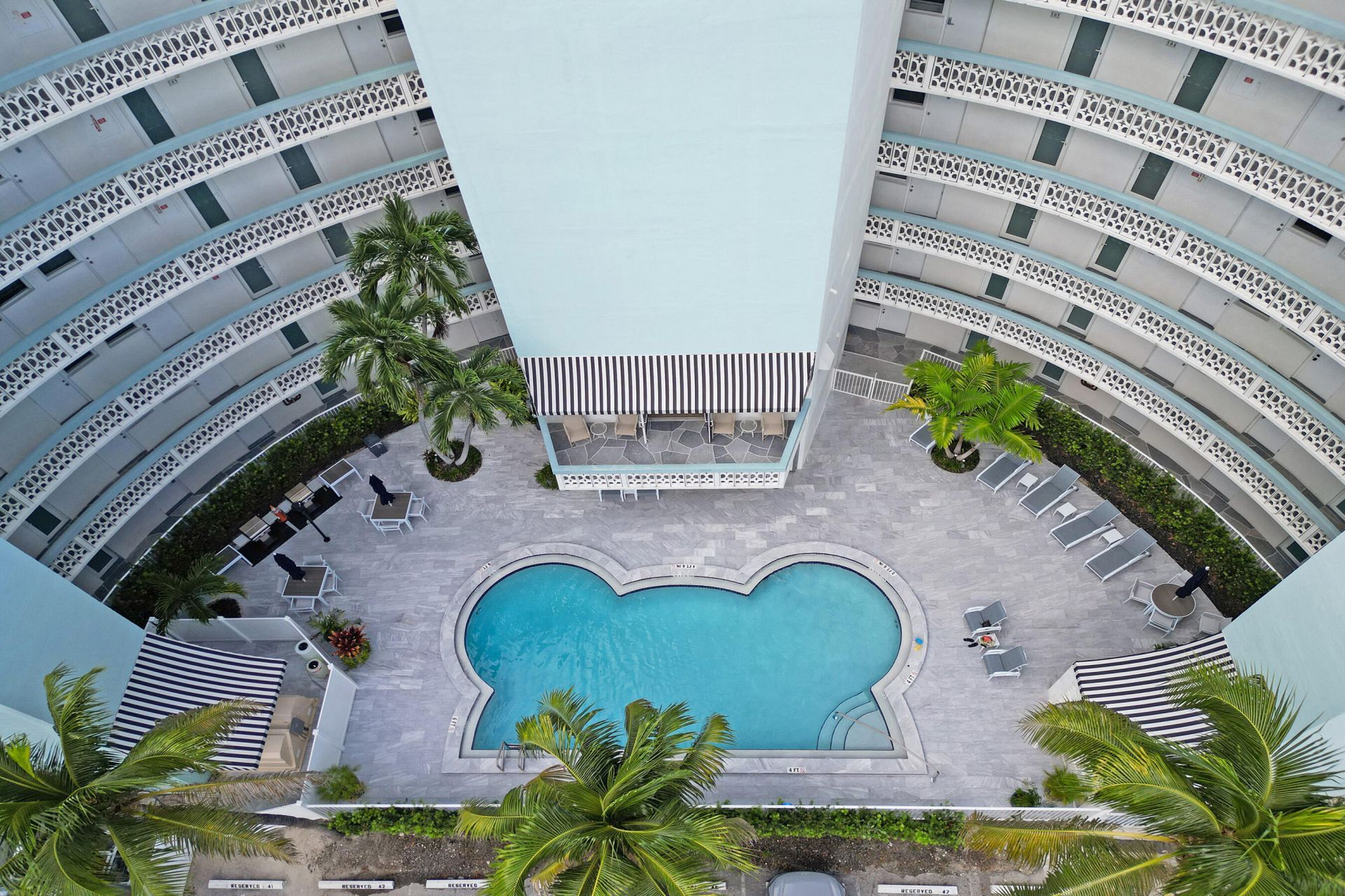 3250 NE 28th Street, Unit 306, Fort Lauderdale, FL 33308 Photo