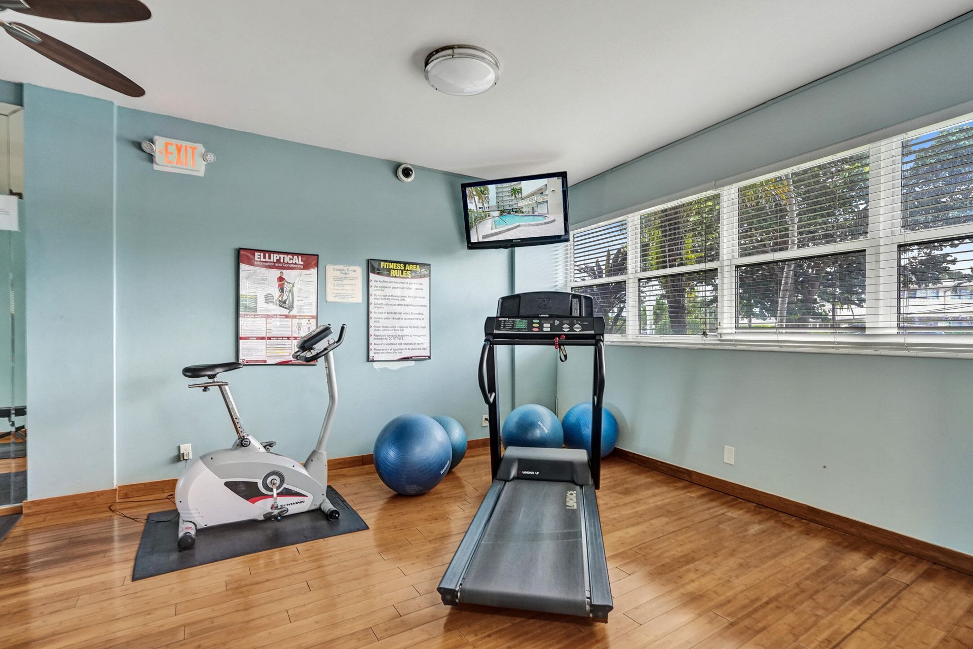 3250 NE 28th Street, Unit 306, Fort Lauderdale, FL 33308 Photo