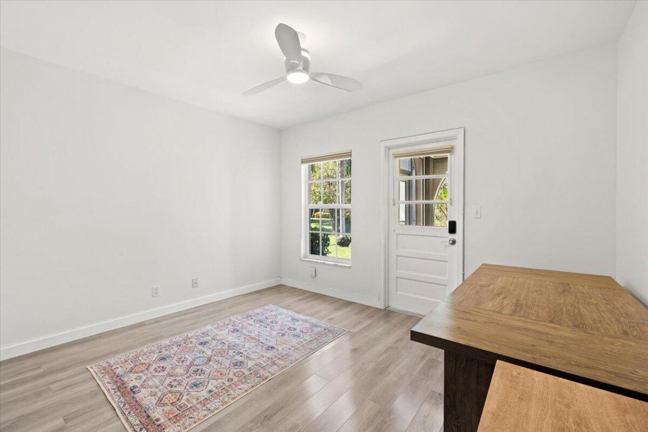 250 NE 20th Street, Boca Raton, FL 33431 Photo