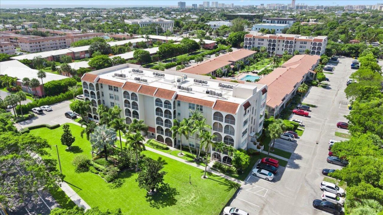 250 NE 20th Street, Boca Raton, FL 33431 Photo