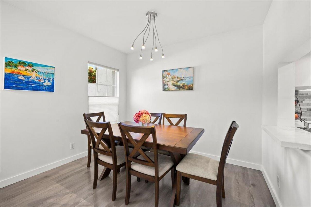 250 NE 20th Street, Boca Raton, FL 33431 Photo