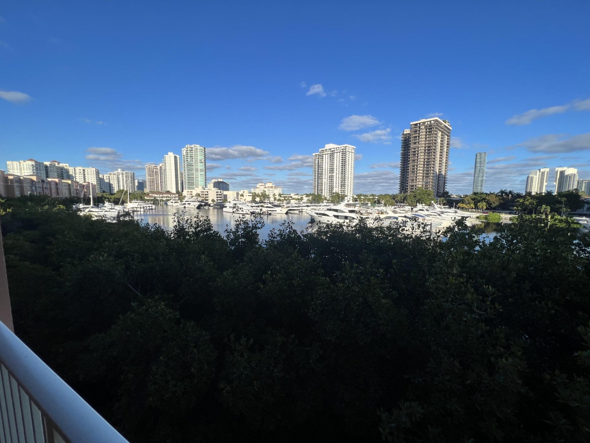 19655 E Country Club Drive, Unit 6404, Aventura, FL 33180 Photo