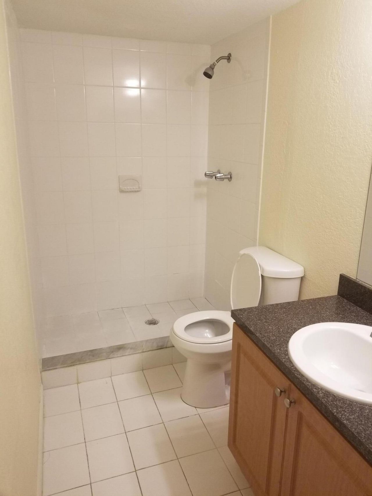 120 Sparrow Drive, Unit 211, Royal Palm Beach, FL 33411 Photo