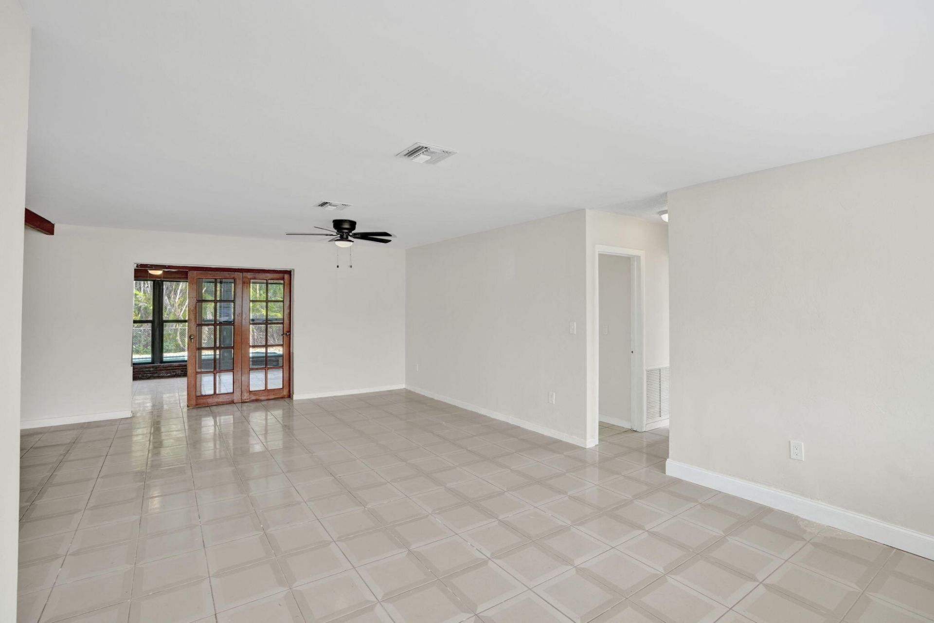 4901 SW 94th Avenue, Miami, FL 33165 Photo