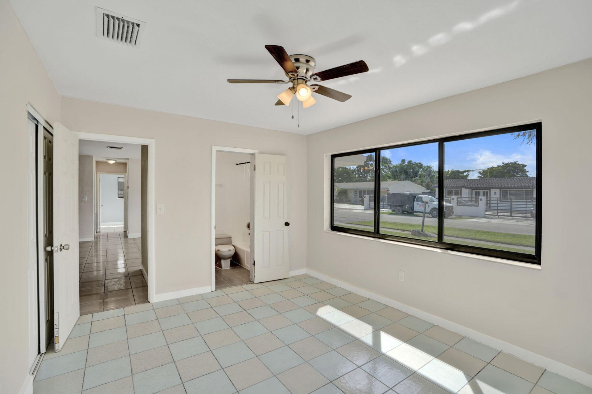 4901 SW 94th Avenue, Miami, FL 33165 Photo