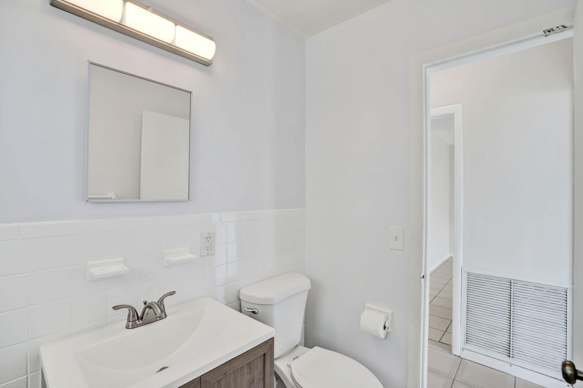 4901 SW 94th Avenue, Miami, FL 33165 Photo