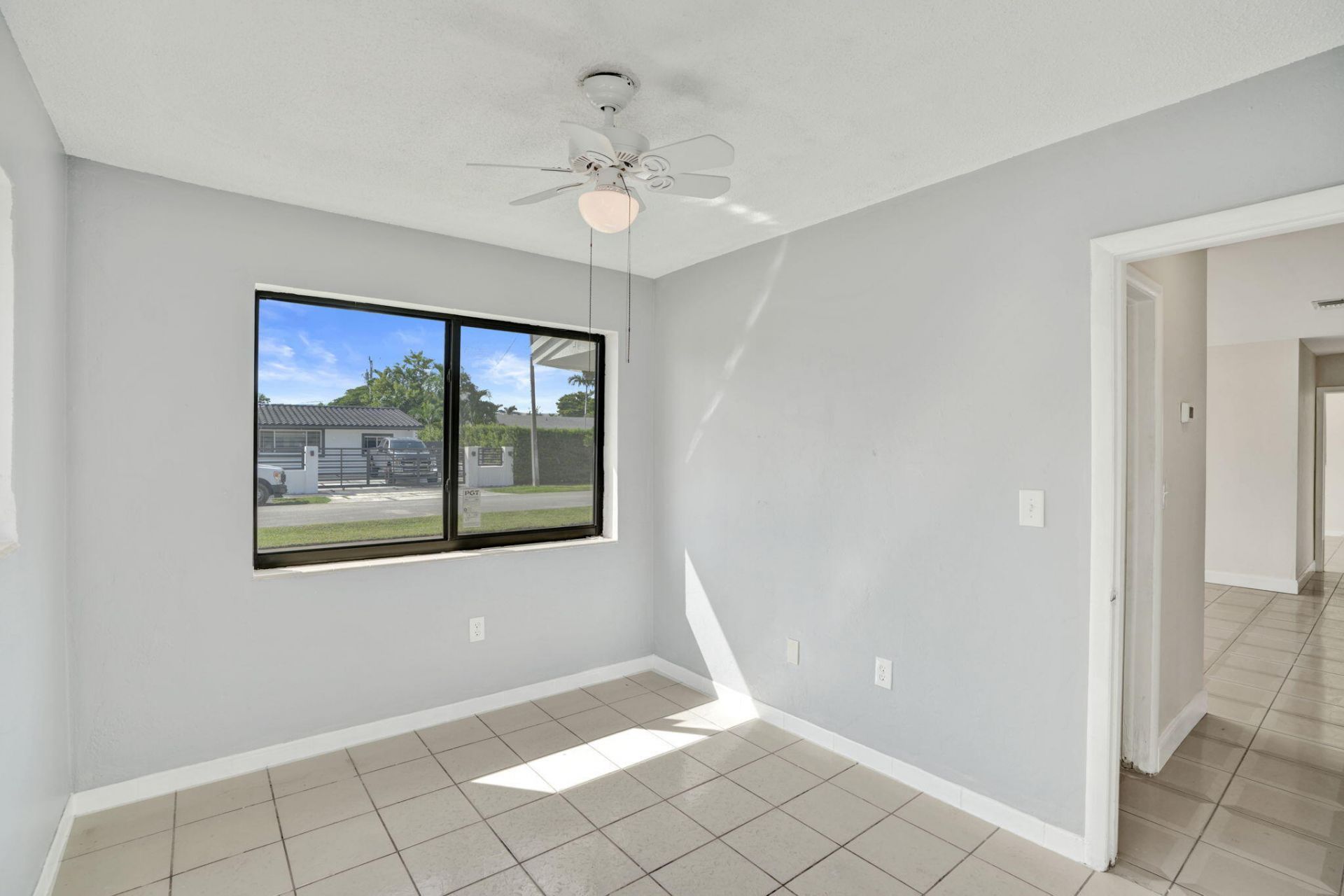 4901 SW 94th Avenue, Miami, FL 33165 Photo