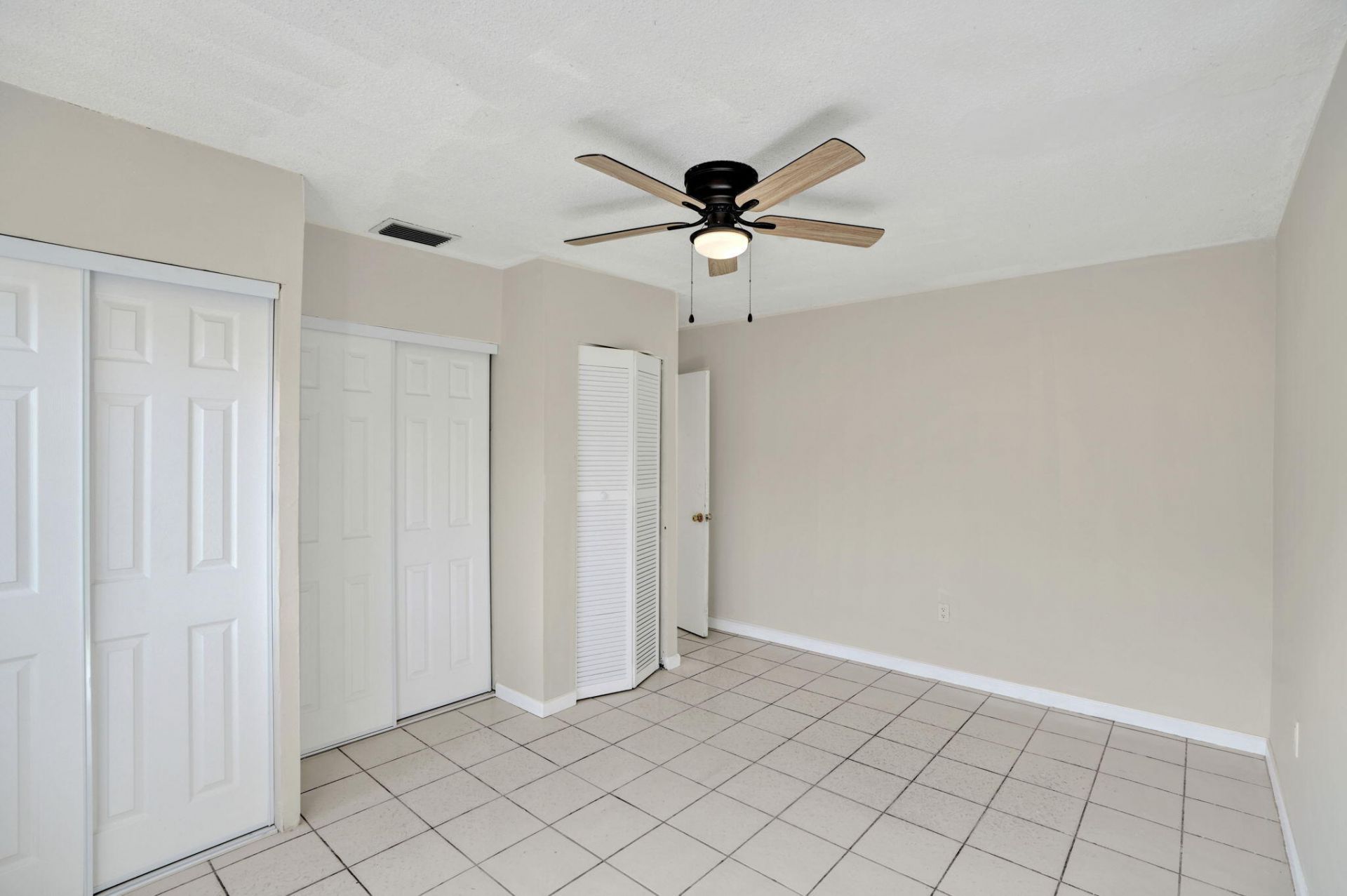 4901 SW 94th Avenue, Miami, FL 33165 Photo