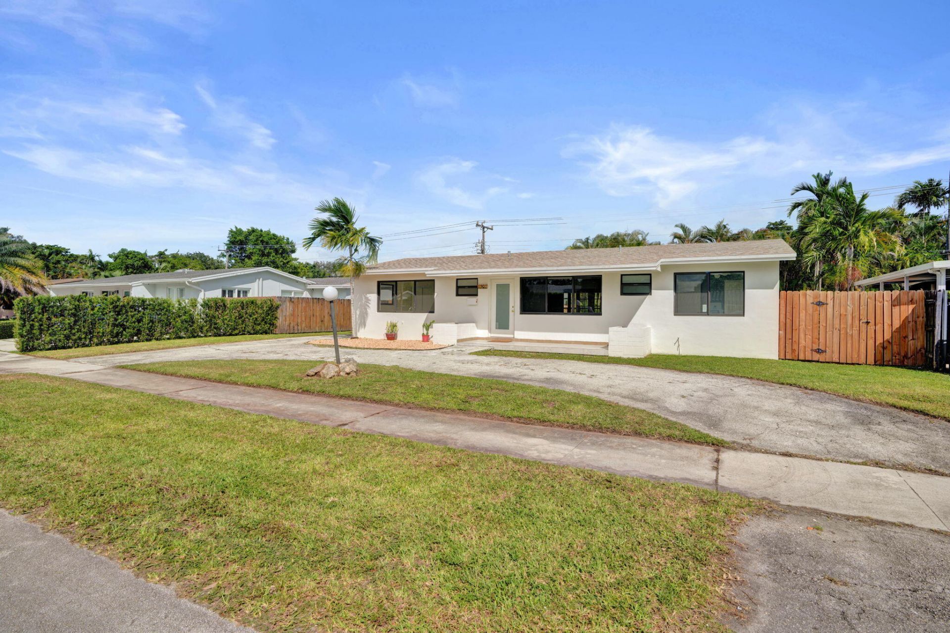 4901 SW 94th Avenue, Miami, FL 33165 Photo