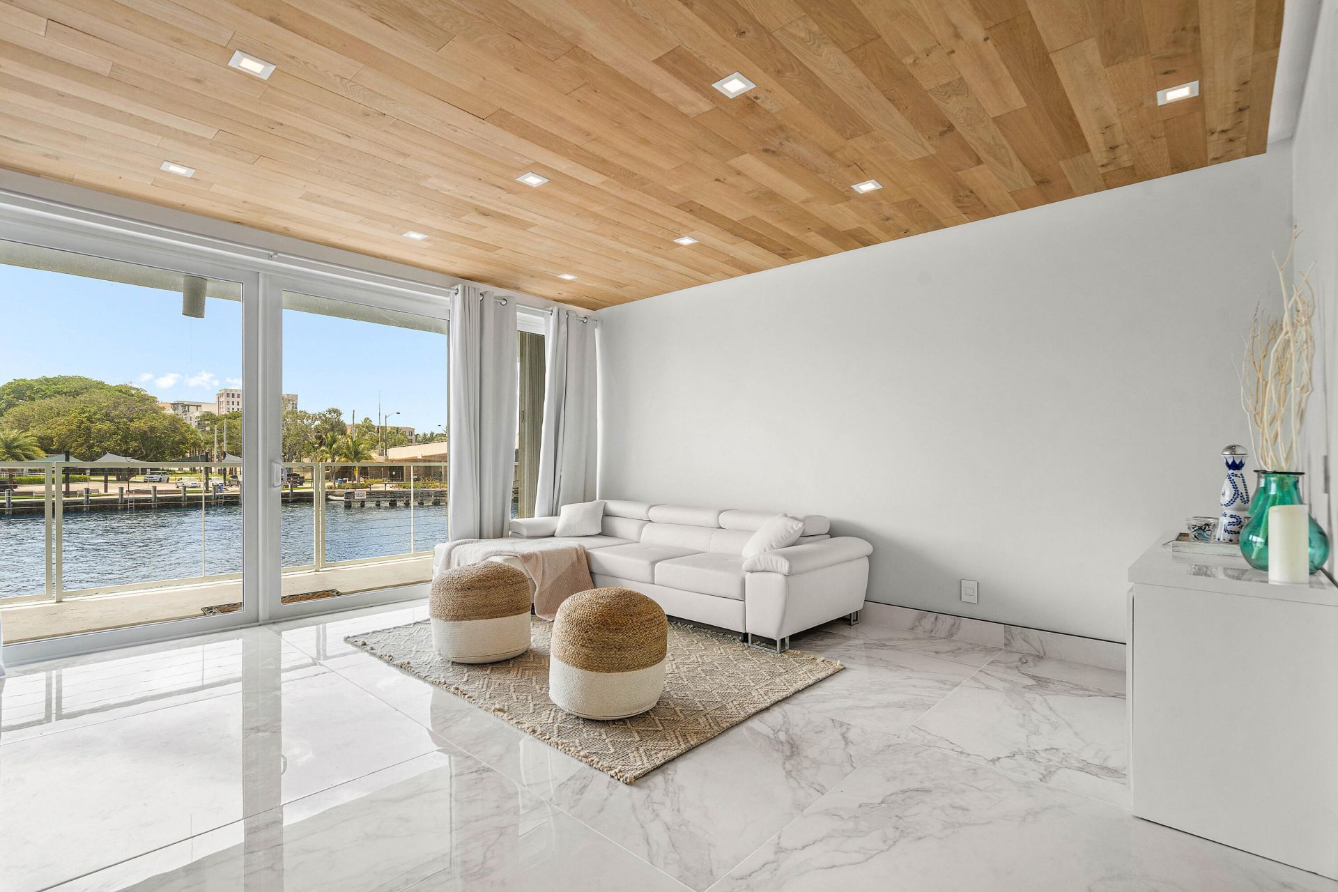 65 SE Spanish Trail, Unit 2070, Boca Raton, FL 33432 Photo