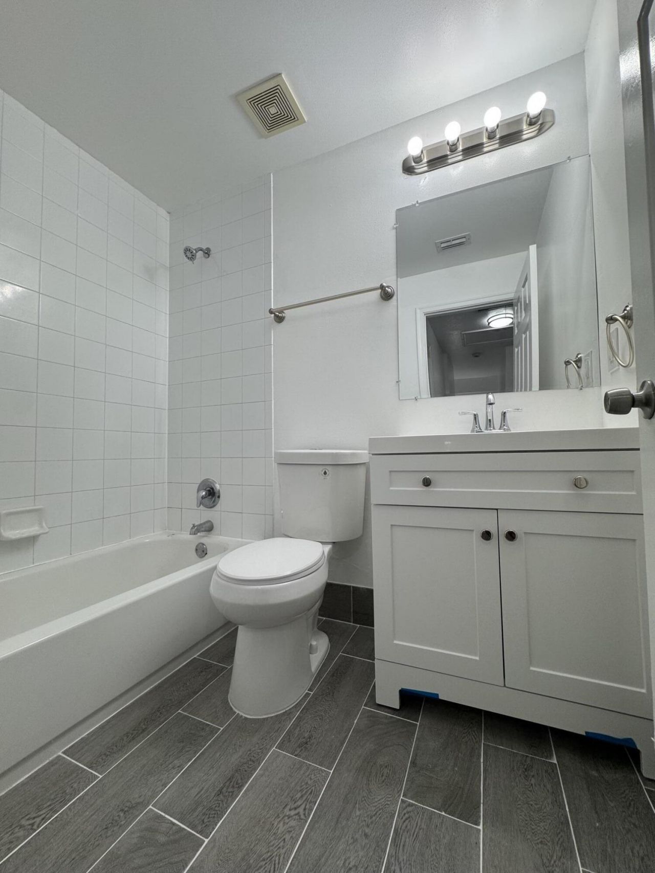 1117 Colonial Palms Way, West Palm Beach, FL 33406 Photo
