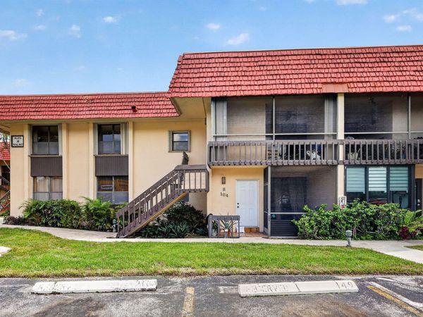750 NE 199TH Street, Unit 204H, Miami, FL 33179