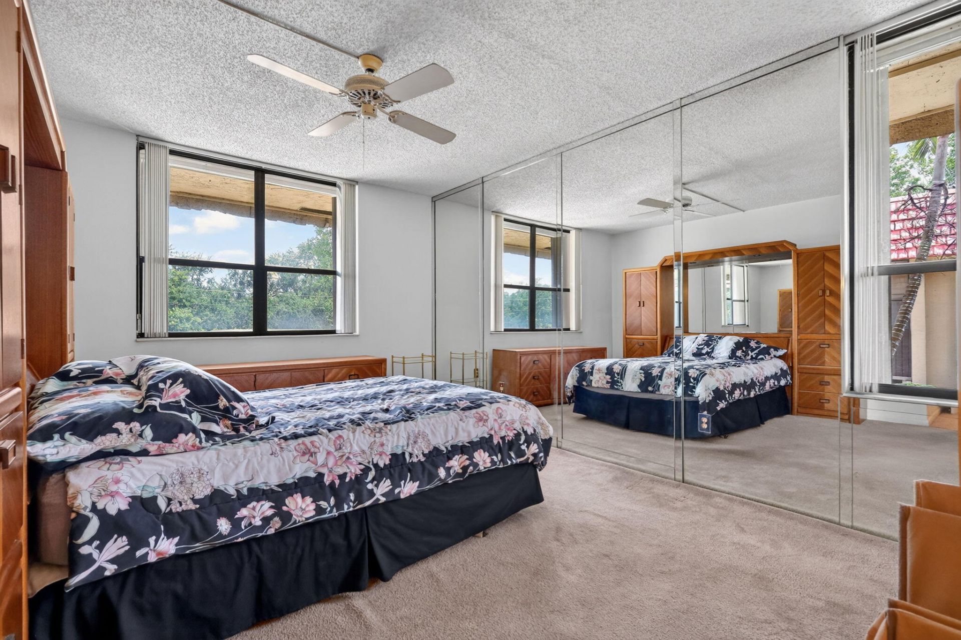 750 NE 199th Street, Unit 204H, Miami, FL 33179 Photo