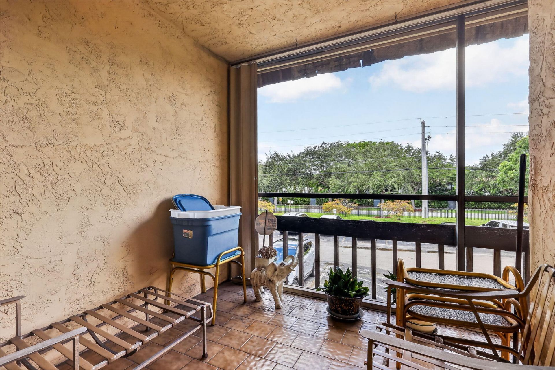750 NE 199th Street, Unit 204H, Miami, FL 33179 Photo